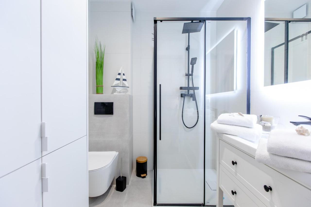 Rewal Blue Sun Morska Apartman Kültér fotó